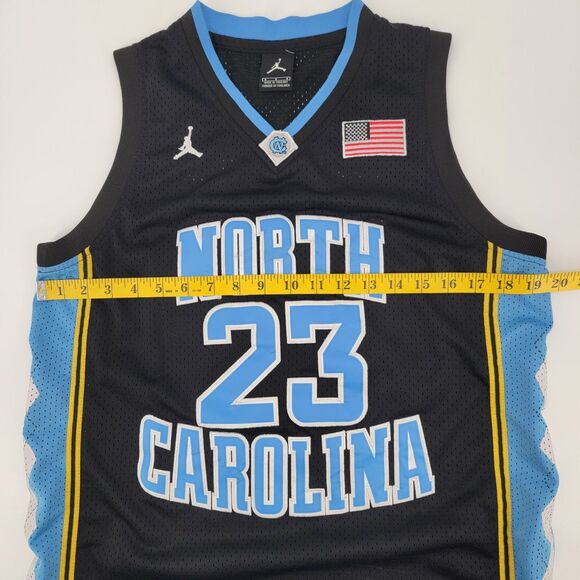 Nike Team Sports North Carolina Tar Heels Michael Jordan #23 Black Fan Jersey S - Picture 8 of 9